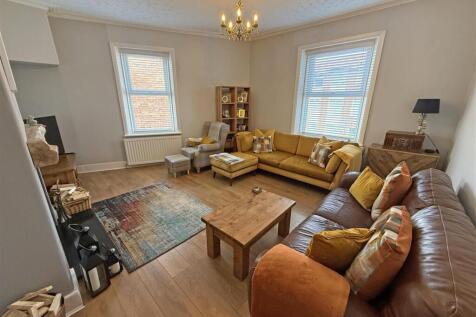 Living room.jpg