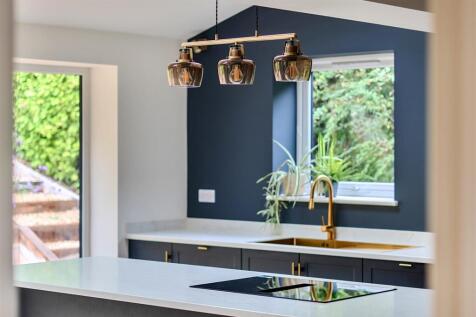 Kitchen sink