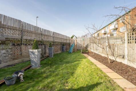 Chewton Road, E17