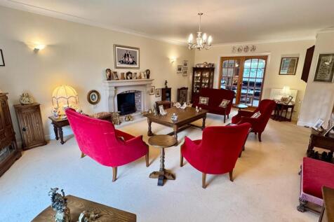 PHOTO-2025-08-12-06-56-38 (13).jpg