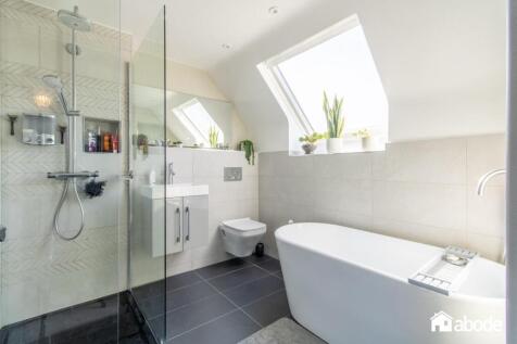 6 Chellow Dene 28.jpg