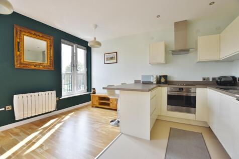 Kitchen/ Living Room