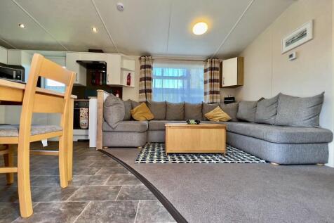 6546efba-d765-406...