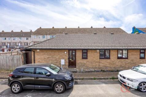 Harmsworth Crescent, 101-017.JPG