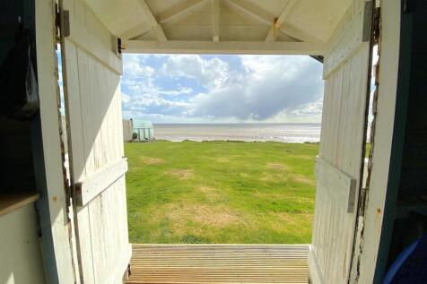 Beach Hut 3 Herbrand Walk East - View1.jpg