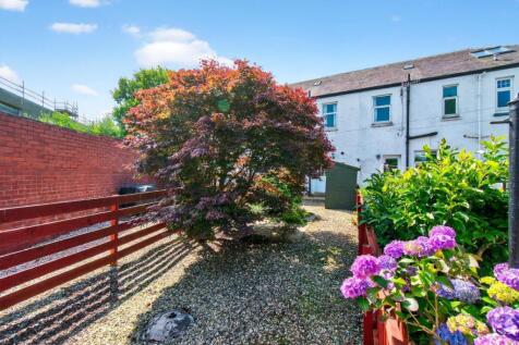 8 blackdales avenue, largs_14.jpg