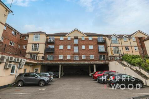 Wickford, SS11 - property photo