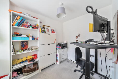 1295482-23-682dcf...