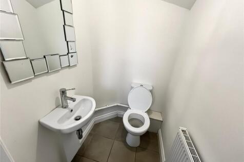 Netherthorpe Villas, Killamarsh, Sheffield, S21 photo 5