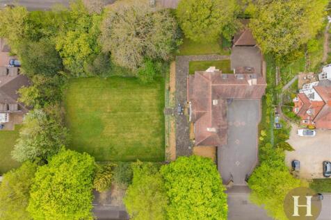 Hadleigh Estate Agents-17.jpg