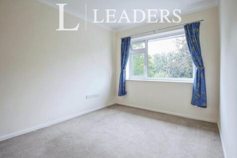 Spencer Court, Spencer Road, New Milton, BH25 photo 4
