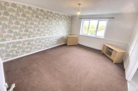 Riach Gardens, Motherwell, ML1 photo 3