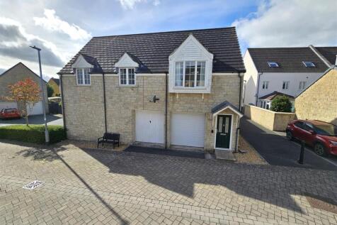 Tavistock, PL19 - property photo