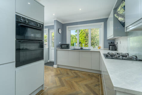 Kitchen-4