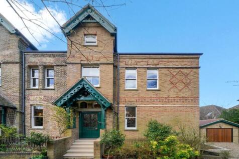 Holm Oak, Mount Park Avenue - front shot.jpg