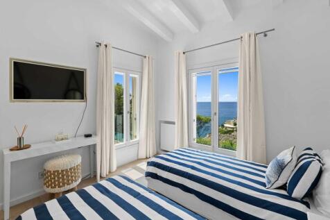21-port andratx-Hamptons-Style Sea-View Beach House-kaufen-einzelbetten