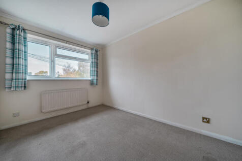 1372193-15-690237...