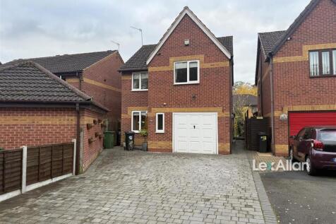 The Houx Wollaston 2.jpg