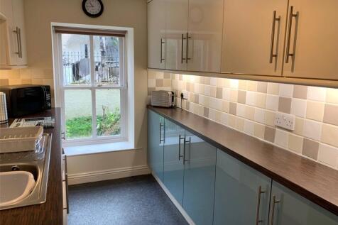 Flat 1, Beecham House, 44 Market Place, Cockermouth, Cumbria photo 5
