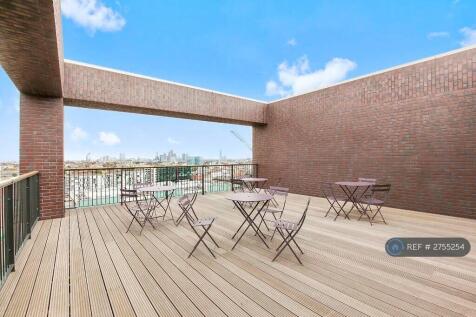Rooftop Communal Terrace