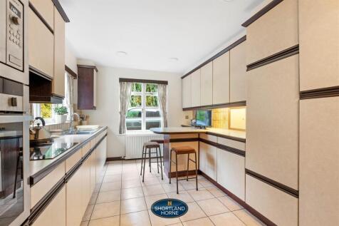 168 Kenilworth Road (44 of 58).jpg