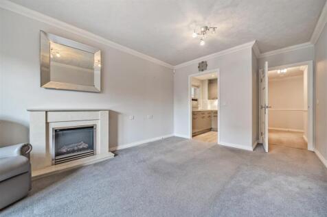 Harington Lodge, Chichester photo 3