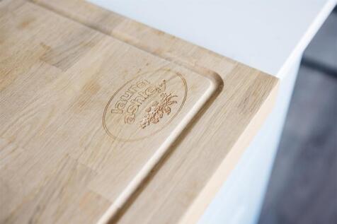 LG-66 Groudle Road Onchan 3-6.jpg