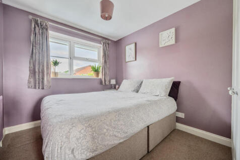 1306142-8-6848302...