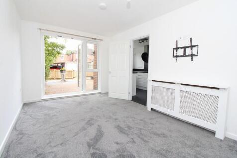 Collingwood Avenue, Bilton, Rugby photo 3