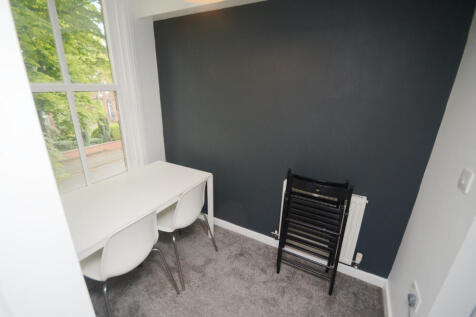 Clifton Avenue, Fallowfield, Manchester, M14 photo 4