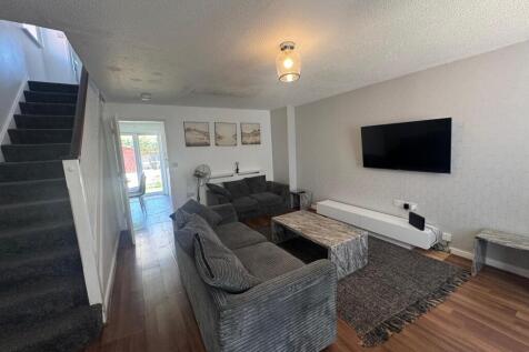 Collingwood Road, Rainham, Havering photo 3