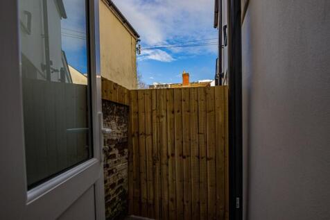 Colum Road, Cathays photo 4