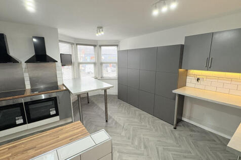 Bow Lane, Preston, Lancashire, PR1 photo 3