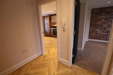 St Oswalds Court, St Oswalds Street, Old Swan photo 5