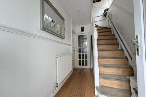 Entrance Hallway.jpeg