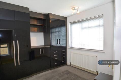 Parkfield Crescent, Ruislip, HA4 photo 4