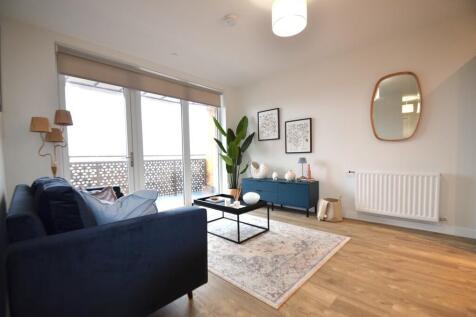Flat 110 Living r...