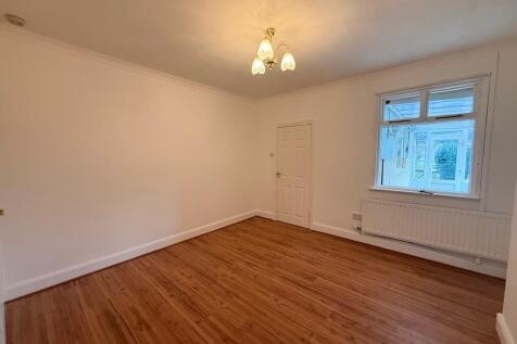 Henry St, Haslington photo 4