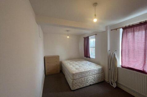 burgate-lane-ct1-2hh-981104