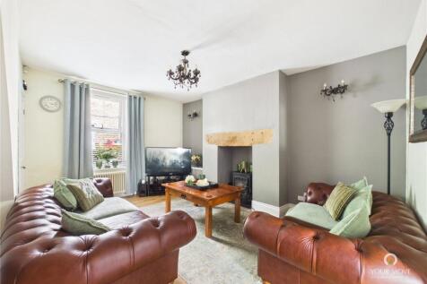 Living Room Pic 1