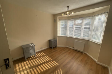 2 Bedroom Flat