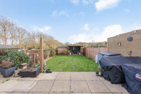 97 Boot Hill, Grendon