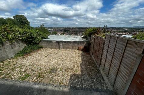 Garden &amp; view