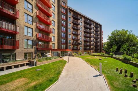 Eleanore House-30.jpg