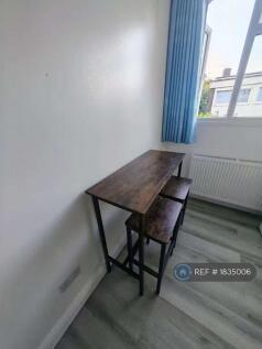 Swedenborg Gardens, London, E1 photo 5