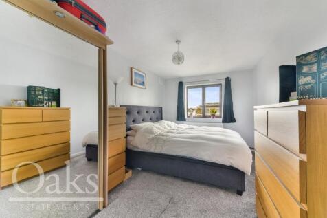 Campbell Close, Streatham photo 4