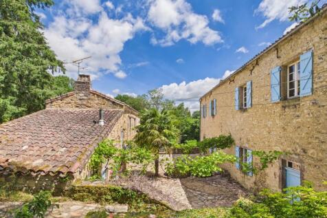 Property Image 1