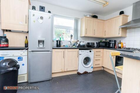 6 Bedroom House, Langdale Road, Liverpool photo 5