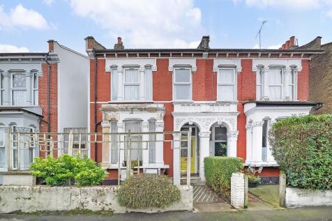 Click to visit Rightmove listing