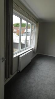 2 Charlton Close, Sutton Farm, Shrewsbury SY2 6HP photo 5